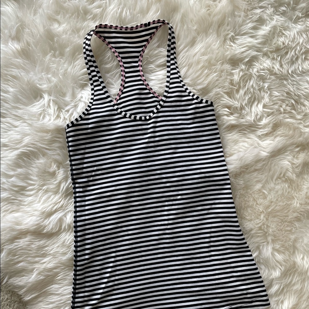 Lululemon Cool Racerback tank - Picture 4 of 6